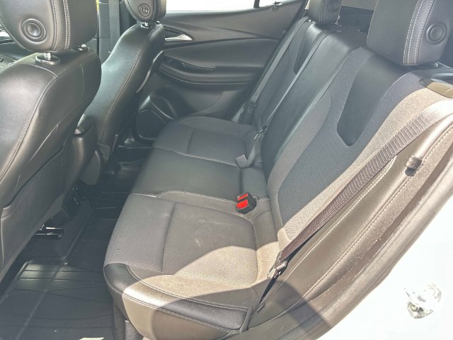 Used 2021 Buick Encore GX Preferred w/ Cold Weather Comfort Package FWD image 13