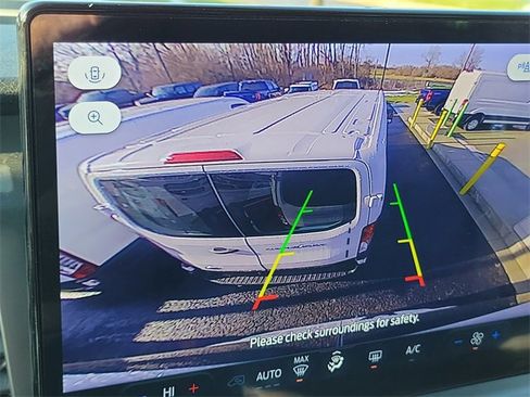 Used 2024 Ford Transit 350 XL image 11