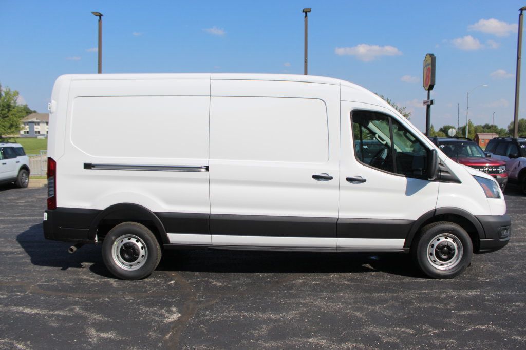 New 2027 Ford Transit 250 148 Medium Roof w/ Load Area Protection Package RWD image 6