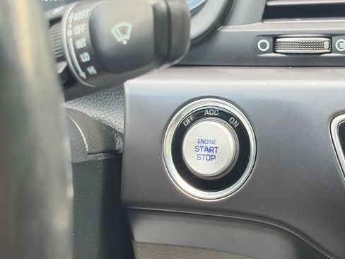 Used 2019 Hyundai Sonata Limited FWD image 26