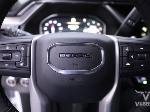 New 2026 GMC Sierra 3500 Denali w/ Technology Package image 23