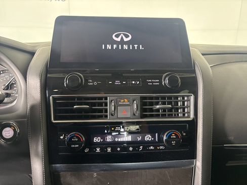 Used 2023 INFINITI QX80 Luxe w/ Cargo Package AWD/4WD image 19