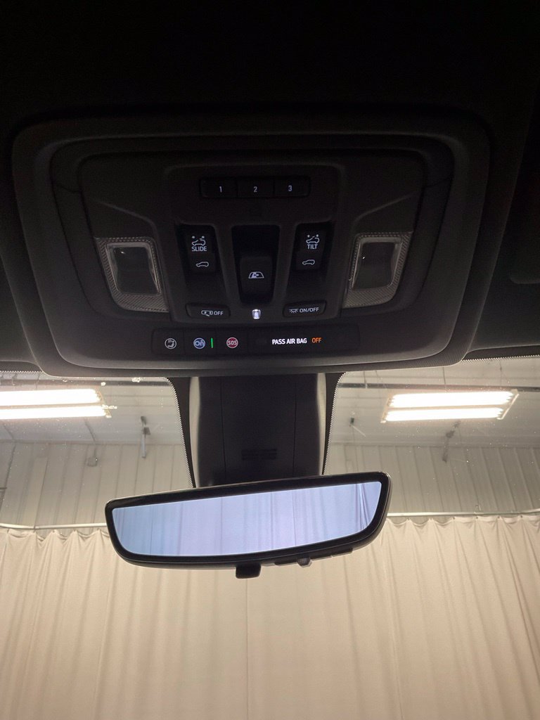 Used 2020 GMC Sierra 1500 AT4 w/ AT4 Premium Package AWD/4WD image 24