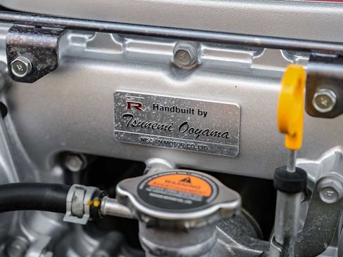 Used 2014 Nissan GT-R Black Edition image 63