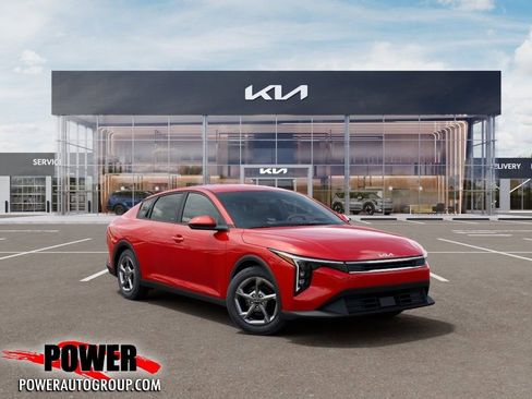 New 2026 Kia K4 LXS FWD image 1