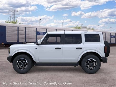 New 2026 Ford Bronco Outer Banks AWD/4WD image 3