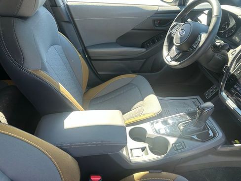 Used 2025 Subaru Crosstrek 2.5i Sport w/ Popular Package #4A image 16