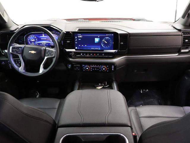 Used 2024 Chevrolet Silverado 3500 LTZ w/ LTZ Convenience Package AWD/4WD image 31