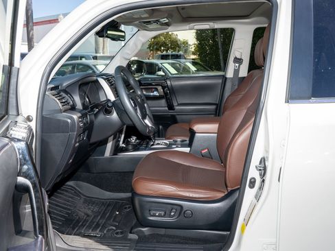 Used 2022 Toyota 4Runner Limited image 15