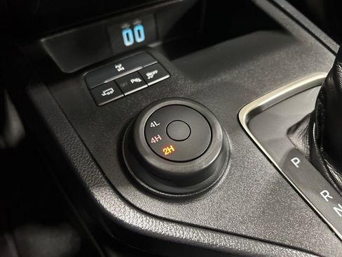 Used 2022 Ford Ranger XLT w/ Equipment Group 301A Mid image 24