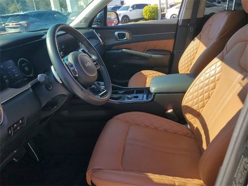 Certified 2023 Kia Sorento SX Prestige image 16