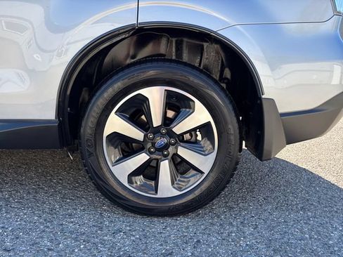 Used 2018 Subaru Forester 2.5i Premium w/ Protection Package #3A AWD/4WD image 29