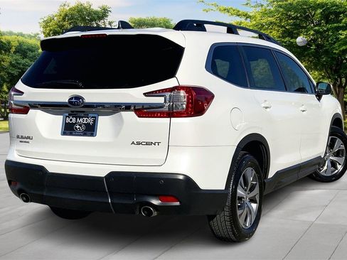 Used 2023 Subaru Ascent Premium w/ Convenience Package image 6