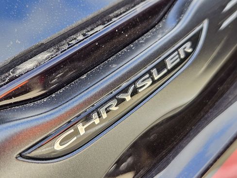 New 2026 Chrysler Pacifica Select image 14