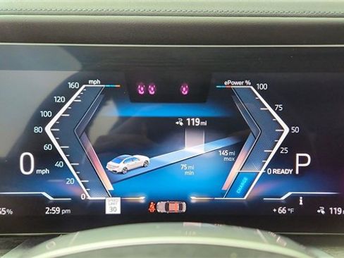 Used 2023 BMW i7 xDrive60 image 38