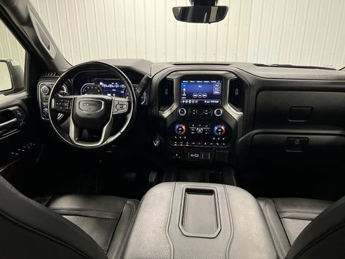 Certified 2020 GMC Sierra 1500 Denali w/ Denali Ultimate Package AWD/4WD image 17