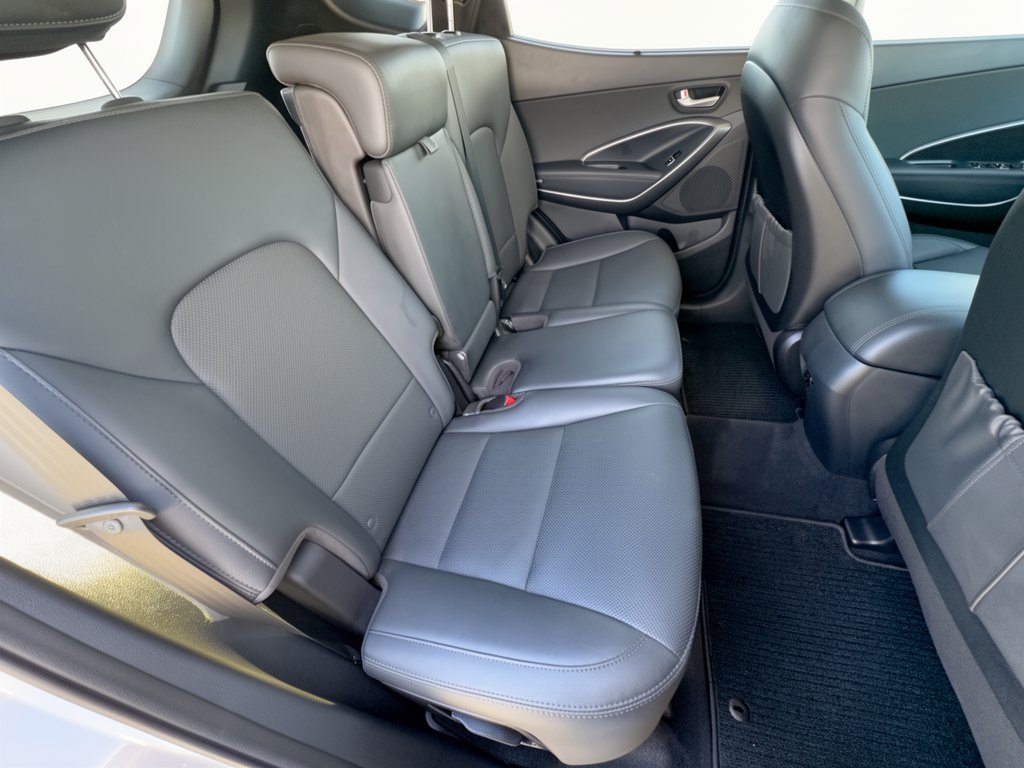 Used 2018 Hyundai Santa Fe Sport 2.0T FWD image 29