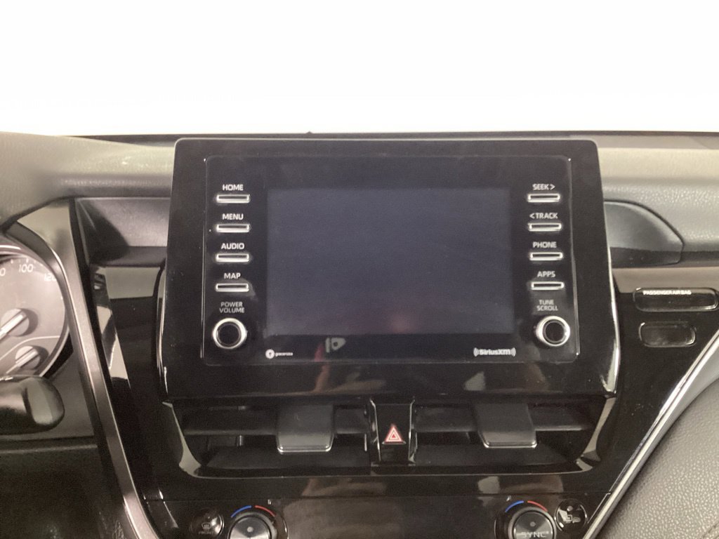 Used 2024 Toyota Camry SE FWD image 17