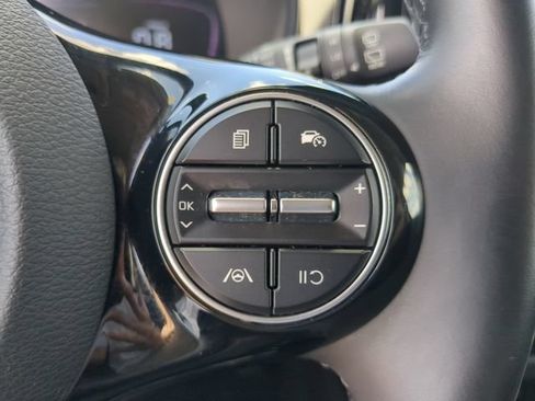 Used 2023 Kia Soul EX FWD image 32