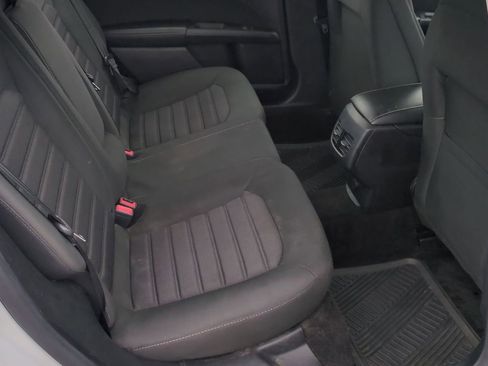 Used 2020 Ford Fusion SE image 19