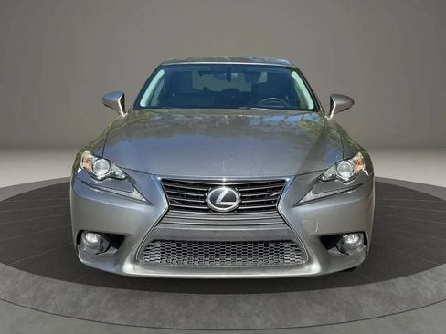 Used 2015 Lexus IS 250 RWD image 2