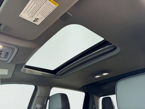 New 2026 GMC Sierra 1500 Denali AWD/4WD image 10