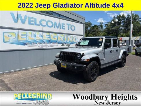 Certified 2022 Jeep Gladiator Sport AWD/4WD image 1
