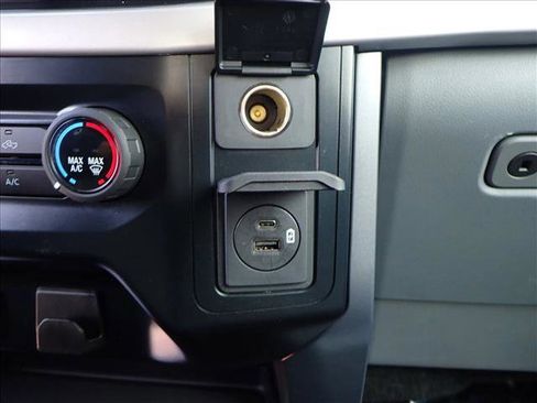 Used 2023 Ford F150 XLT image 19