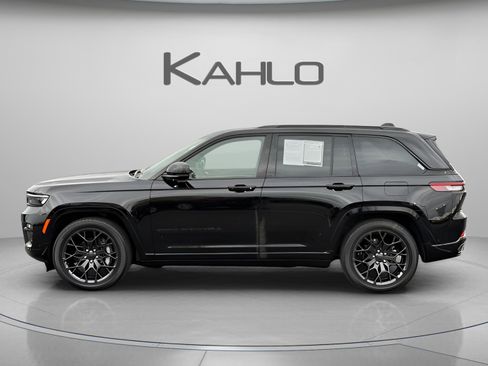 Certified 2025 Jeep Grand Cherokee Summit w/ Adv Protech Group IV AWD/4WD image 2