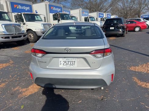 Used 2024 Toyota Corolla LE image 6