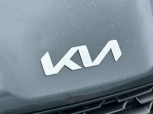 Used 2023 Kia K5 LXS FWD image 9