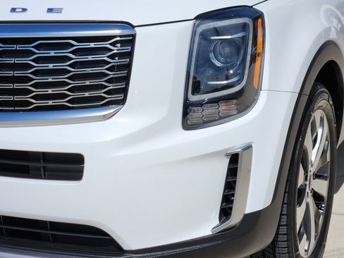 Used 2021 Kia Telluride S FWD image 10