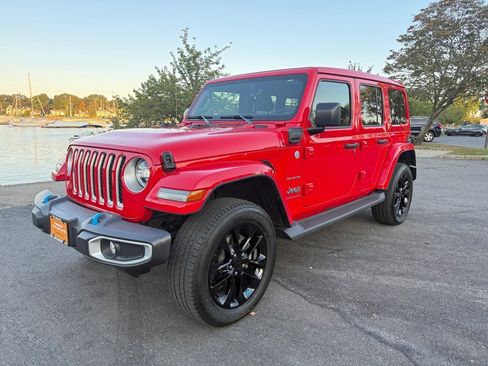 Used 2023 Jeep Wrangler Unlimited Sahara w/ Cold Weather Group image 2