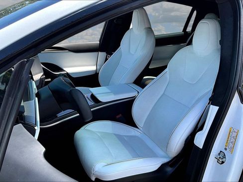 Used 2022 Tesla Model X Plaid AWD/4WD image 21