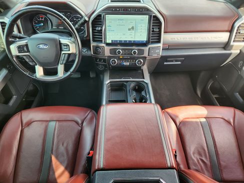 Used 2022 Ford F350 Platinum AWD/4WD image 25
