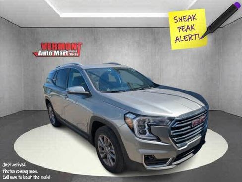 Used 2024 GMC Terrain SLT AWD/4WD image 1
