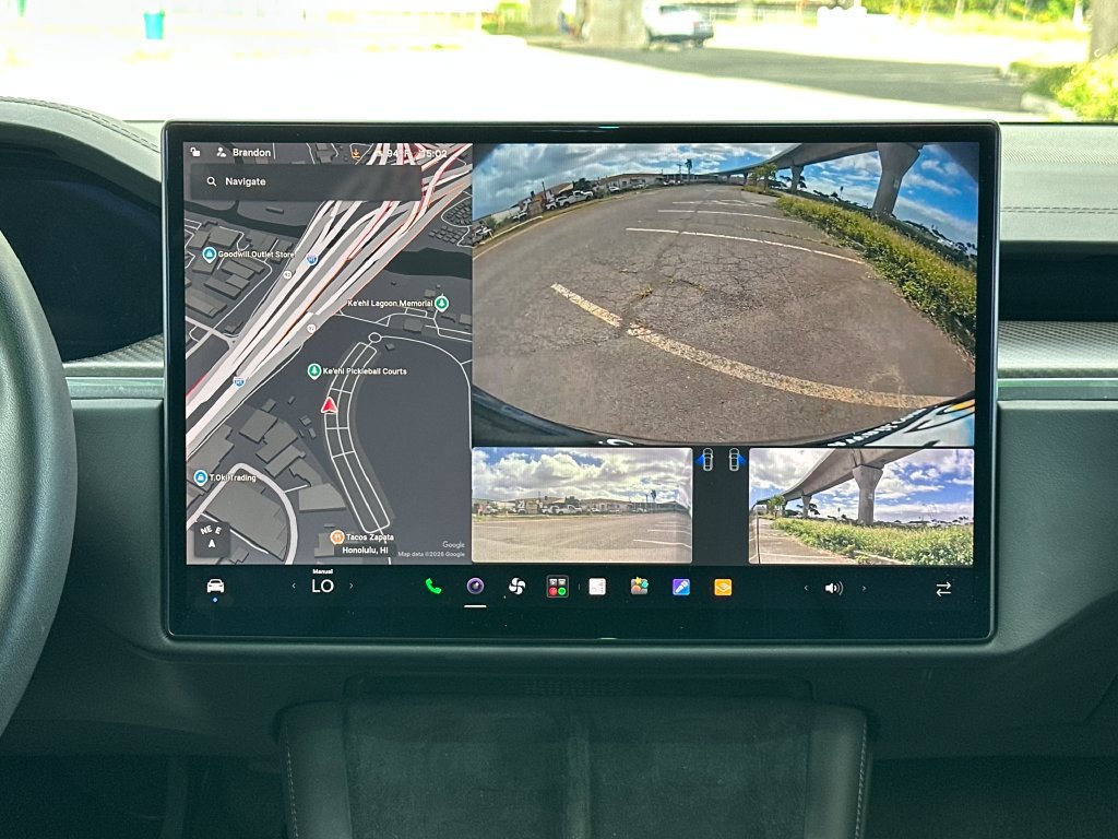 Used 2023 Tesla Model X Plaid AWD/4WD image 17