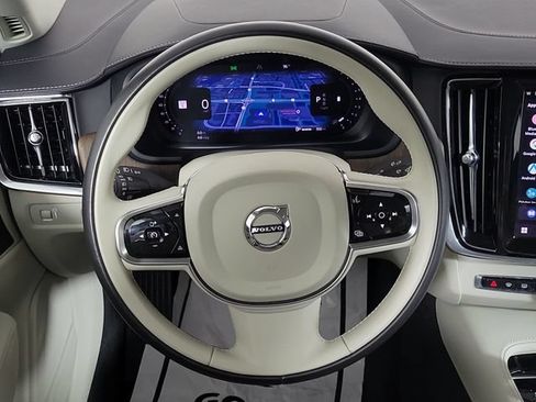 Used 2022 Volvo S90 B6 Inscription w/ Advanced Package AWD/4WD image 23