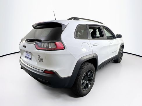 Used 2022 Jeep Cherokee Latitude image 5