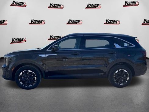 New 2026 Kia Sorento S image 8