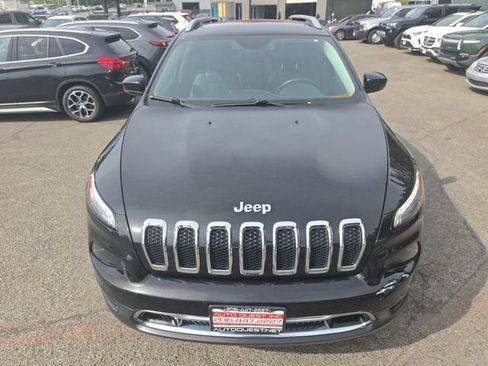 Used 2015 Jeep Cherokee Limited w/ Luxury Group AWD/4WD image 23