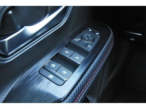 New 2025 Nissan Kicks SR w/ Illumination Package image 15