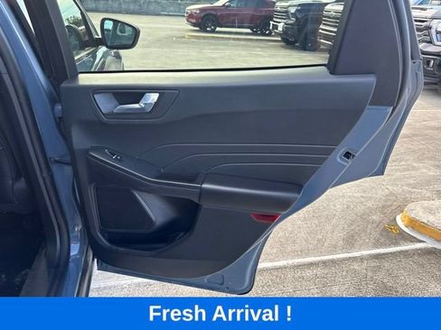 Used 2025 Ford Escape ST-Line FWD image 14