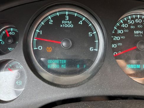 Used 2013 Chevrolet Silverado 2500 LTZ w/ LTZ Plus Package image 14