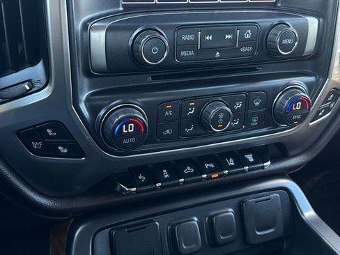 Used 2015 Chevrolet Silverado 2500 LTZ w/ Duramax Plus Package image 23