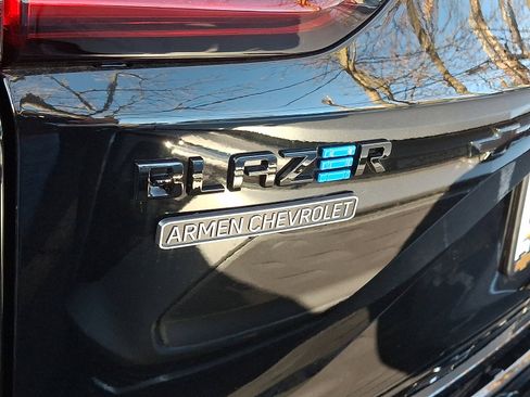 New 2026 Chevrolet Blazer EV RS image 3