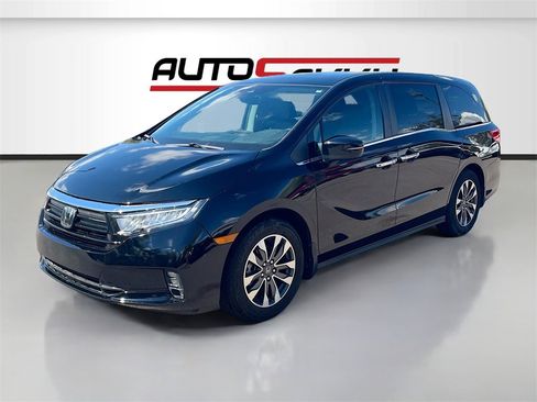 Used 2023 Honda Odyssey EX-L image 3