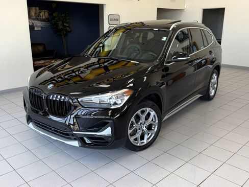 Used 2020 BMW X1 xDrive28i AWD/4WD image 1