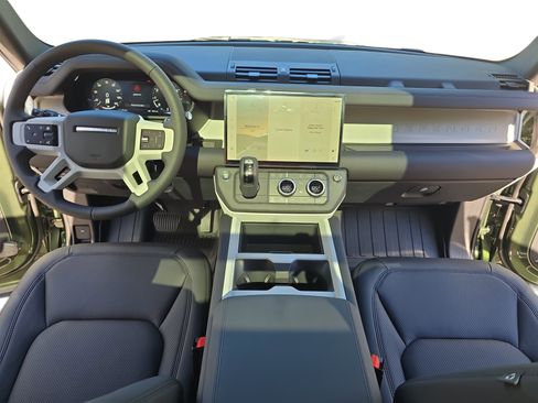 New 2026 Land Rover Defender 110 S image 9