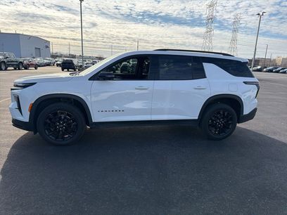 Used 2024 Chevrolet Traverse LT w/ Midnight/Sport Edition